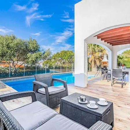 Los Remos Villa