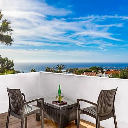 Los Remos Villa